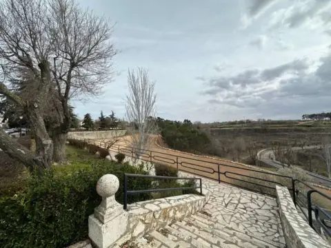 Piso en calle del Barrio Descaderado