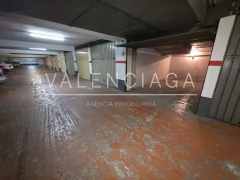 Garaje en Portería