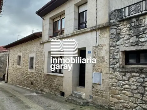 Casa en Valdenoceda
