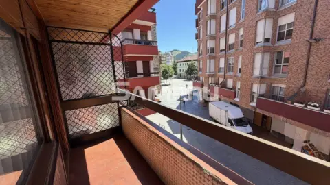 Piso en Bedoña