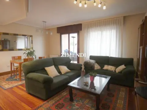Casa adosada en Antso Esteguiz
