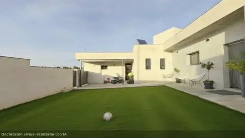 Chalet en Residencial El Beato