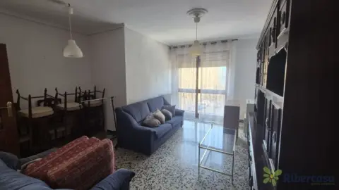 Piso en calle Serafín Azcona Gamen