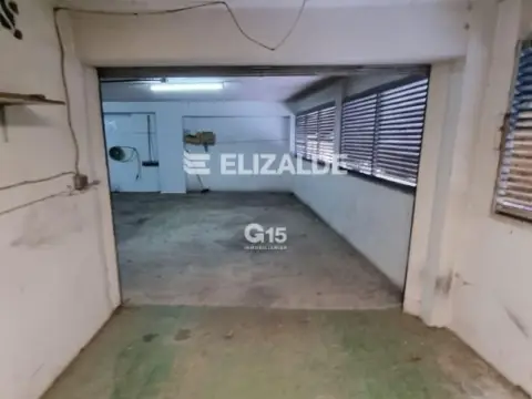 Garaje en Alza