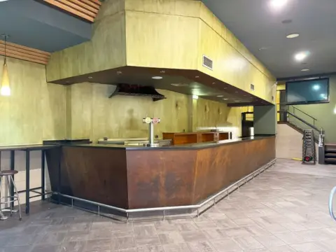 Local comercial en calle de Egia, 1