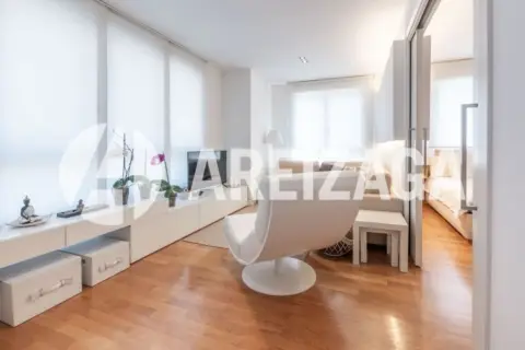 Piso en Plaza de Nornahi