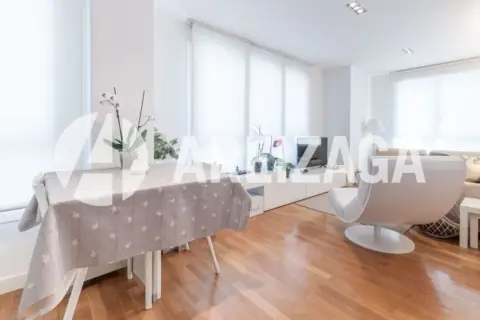 Piso en Plaza de Nornahi