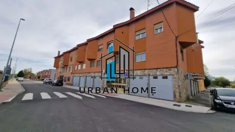 Dúplex en Avenida del Polideportivo