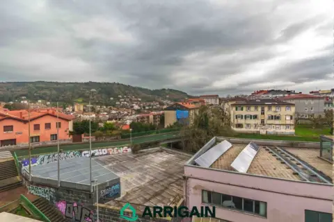 Piso en calle del Baztan