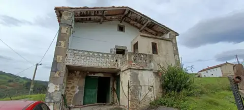 Casa en calle Sangrices Auzoa