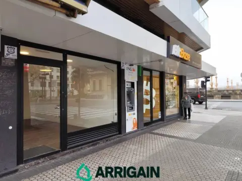 Local comercial en Alameda del Boulevard, 27