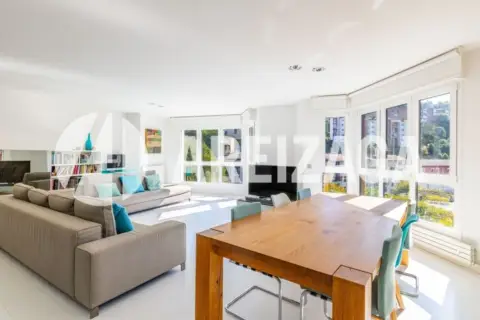 Piso en Plaza de Bentaberri