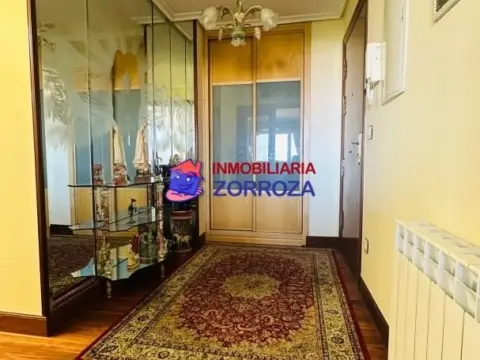 Piso en calle de los Caseríos