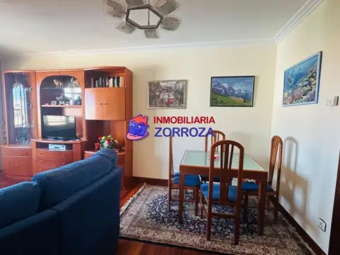 Piso en calle de los Caseríos