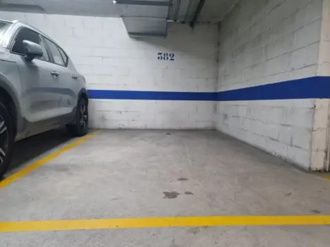 Garaje en Plaza Teresa de Calcuta