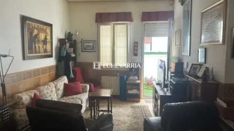 Casa adosada en Escuelas