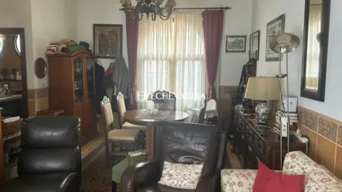 Casa adosada en Escuelas