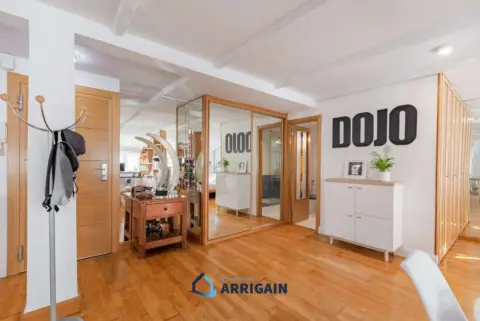 Ático en calle de Rentería