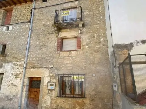 Casa en Palazuelos de Cuestaurria