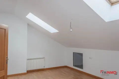 Casa adosada en Alegría - Dulantzi