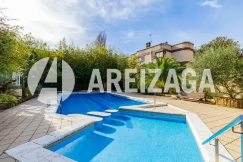 Piso en calle Alcalde J. Elosegi Hiribidea