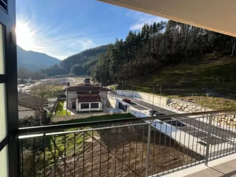 Apartamento en calle Esparru Kalea