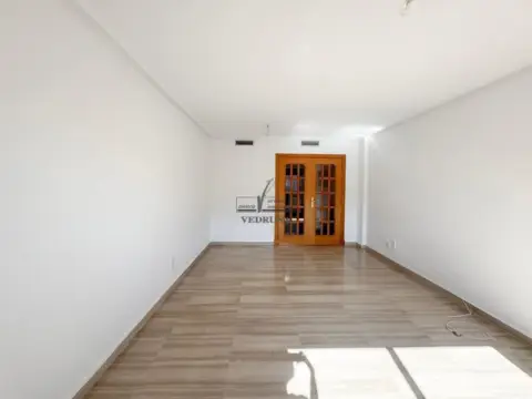 Piso en Avenida de Juan Carlos I