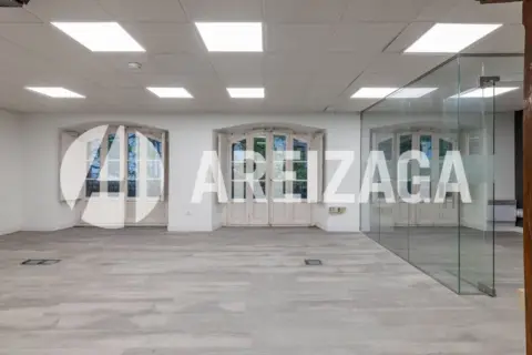 Piso en calle de Garibai, 6