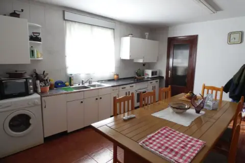 Casa en Aostri