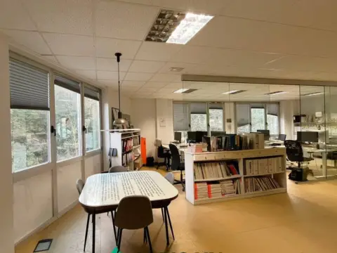 Oficina en calle de Portuetxe, 83
