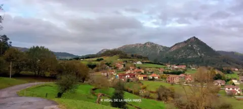 Casa en Aés