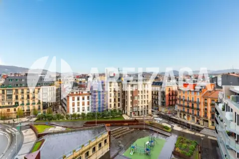 Piso en calle de Arroka