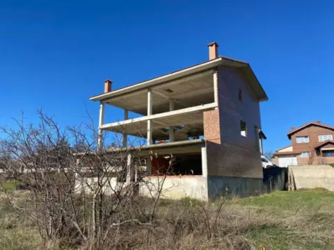 Casa en Medina de Pomar