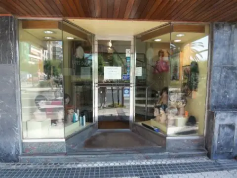 Local comercial en calle de Hernani