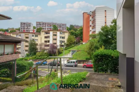 Piso en calle de la Escolta Real