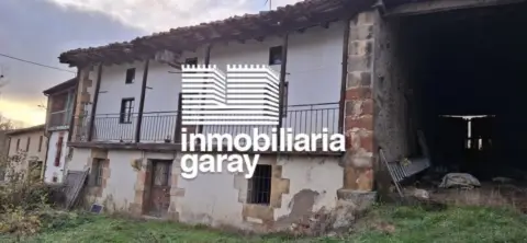 Casa en Castrillo de Bezana