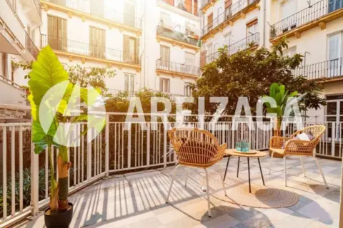 Piso en Askatasunaren Hiribidea, 33