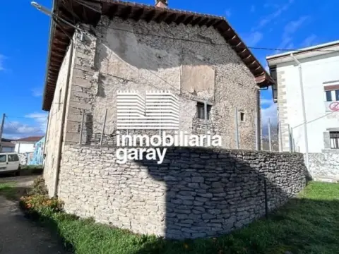 Casa en Lastras de La Torre