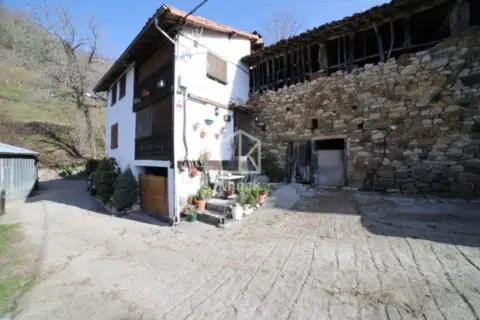 Casa en calle Aldea Pielgos