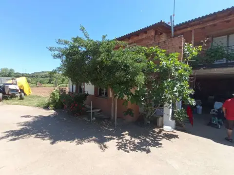 Casa en Anguiano
