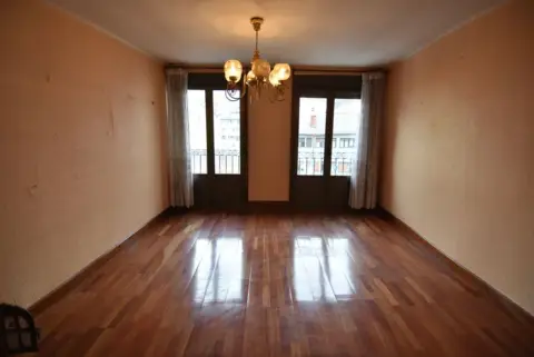 Piso en calle de Bidebarrieta