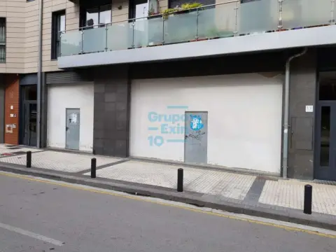 Local comercial en calle de Amara, 16