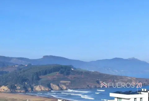 Casa adosada en Zierbena