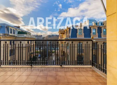 Piso en Frantzia Pasealekua