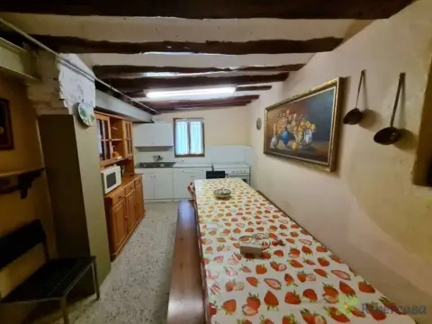 Casa en calle de Descalzos, 17