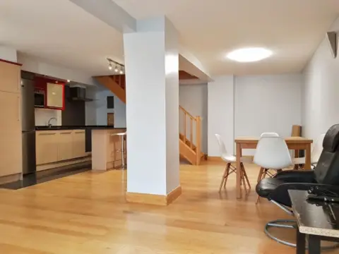 Local comercial en Amara Berri