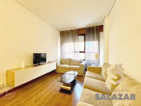 Piso en calle de Anselma de Salces