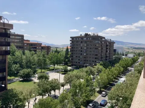 Piso en Avenida de Pío XII