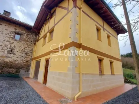Casa en Zeanuri