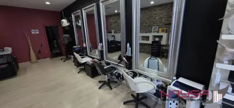 Local comercial en Done Jakue Hiribidea